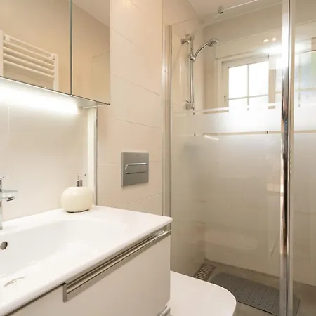 Holiday home Pleasant With Terrace Marbella